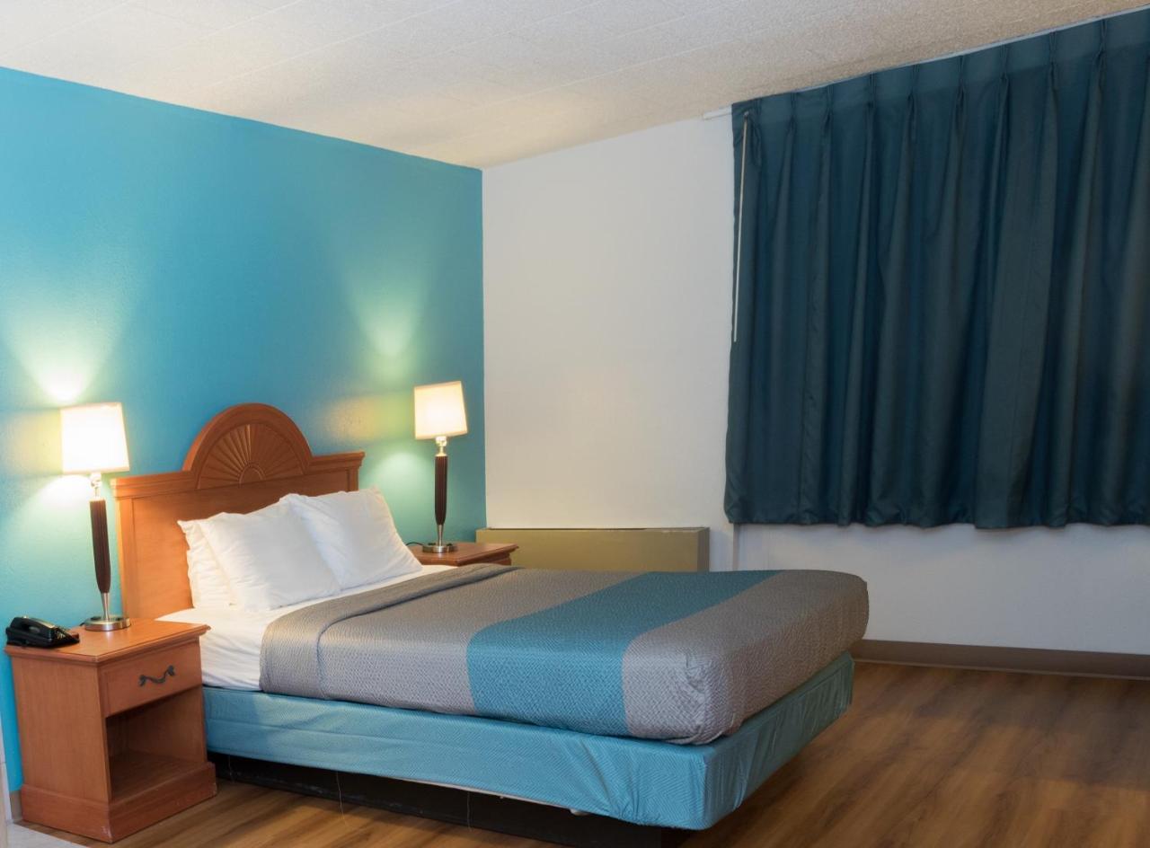 6-clarion, Pa Clarion